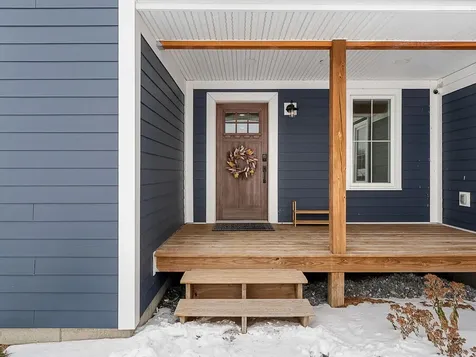 302 Matthews Meadow Ferrisburgh VT 05456