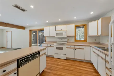 5 Circle Point Road Sanbornton NH 03269