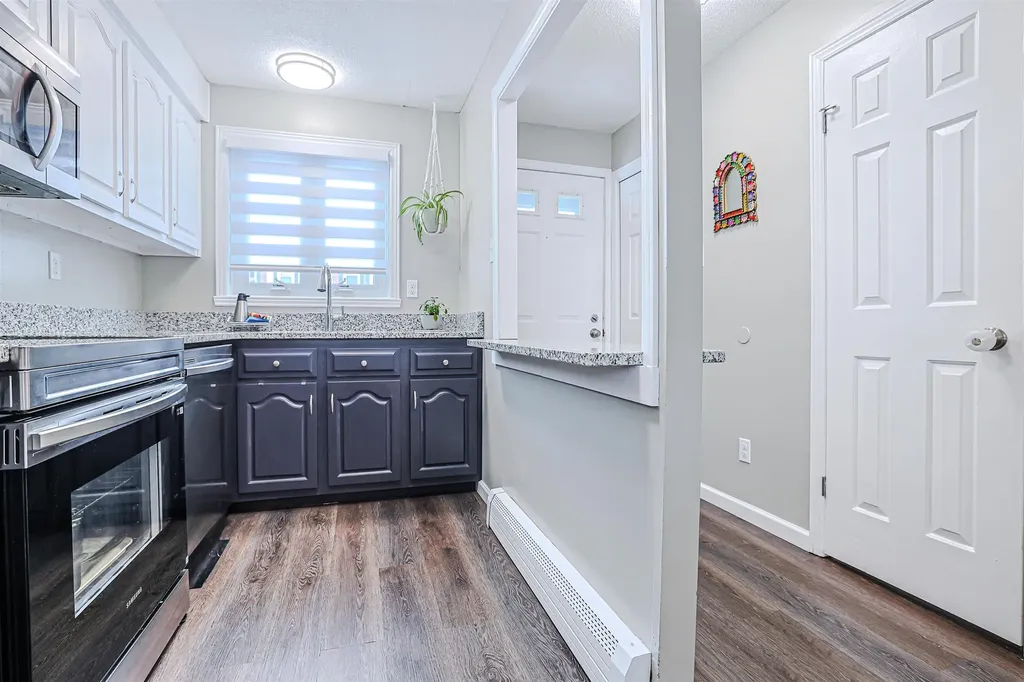 76 Shelburne Road Merrimack NH 03054