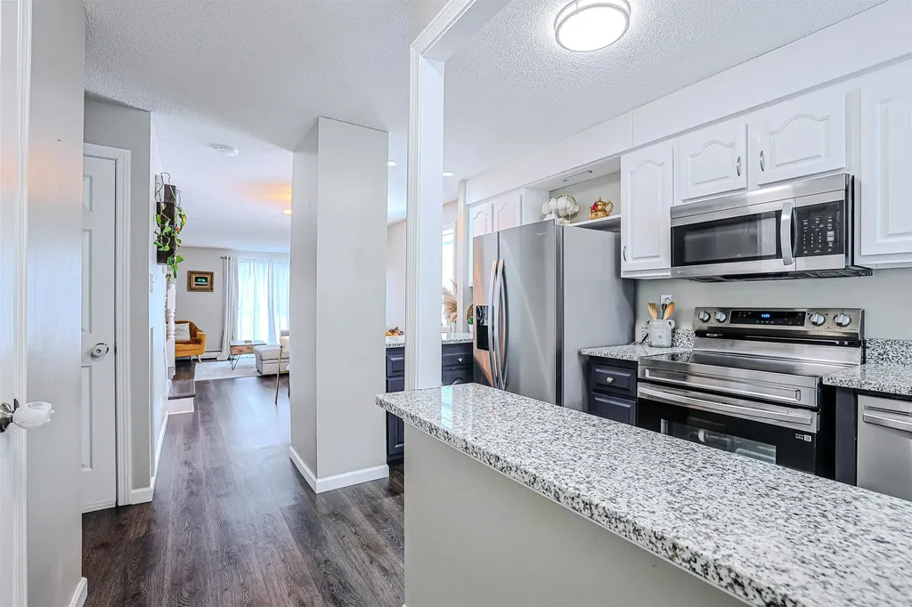 76 Shelburne Road Merrimack NH 03054