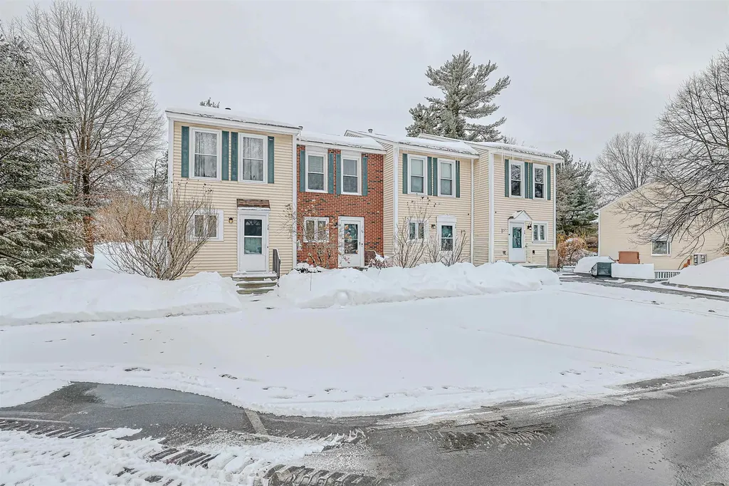 76 Shelburne Road Merrimack NH 03054