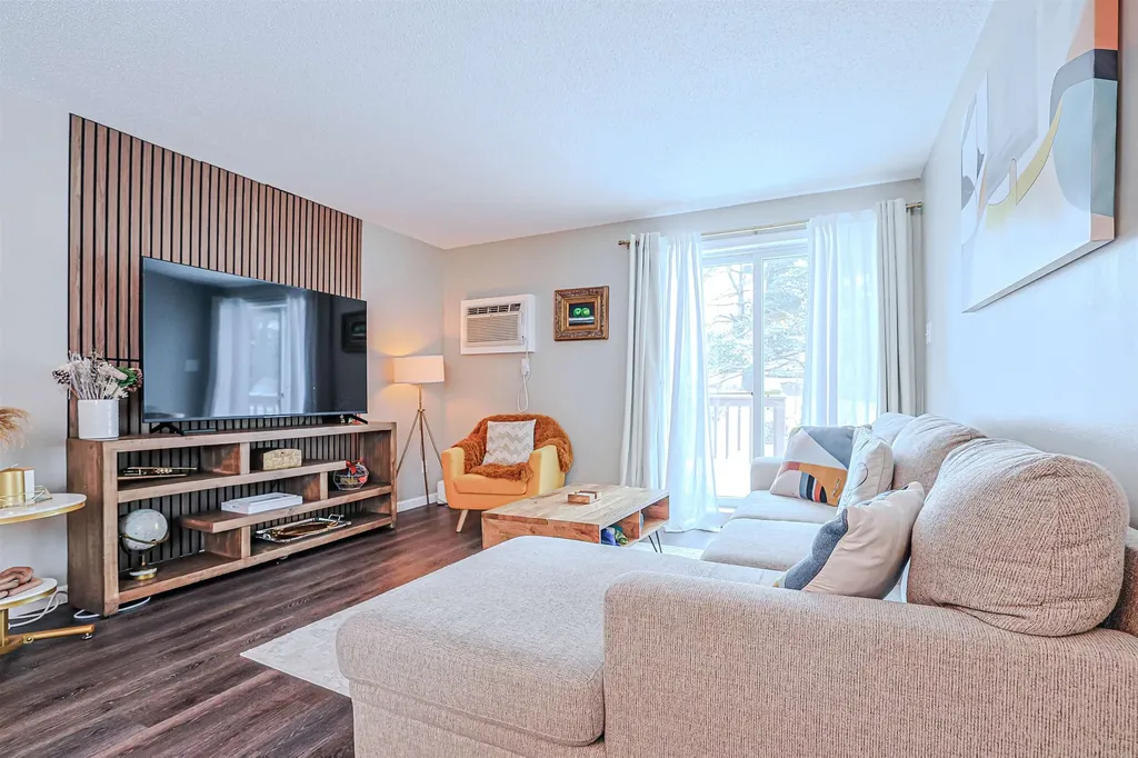 76 Shelburne Road Merrimack NH 03054