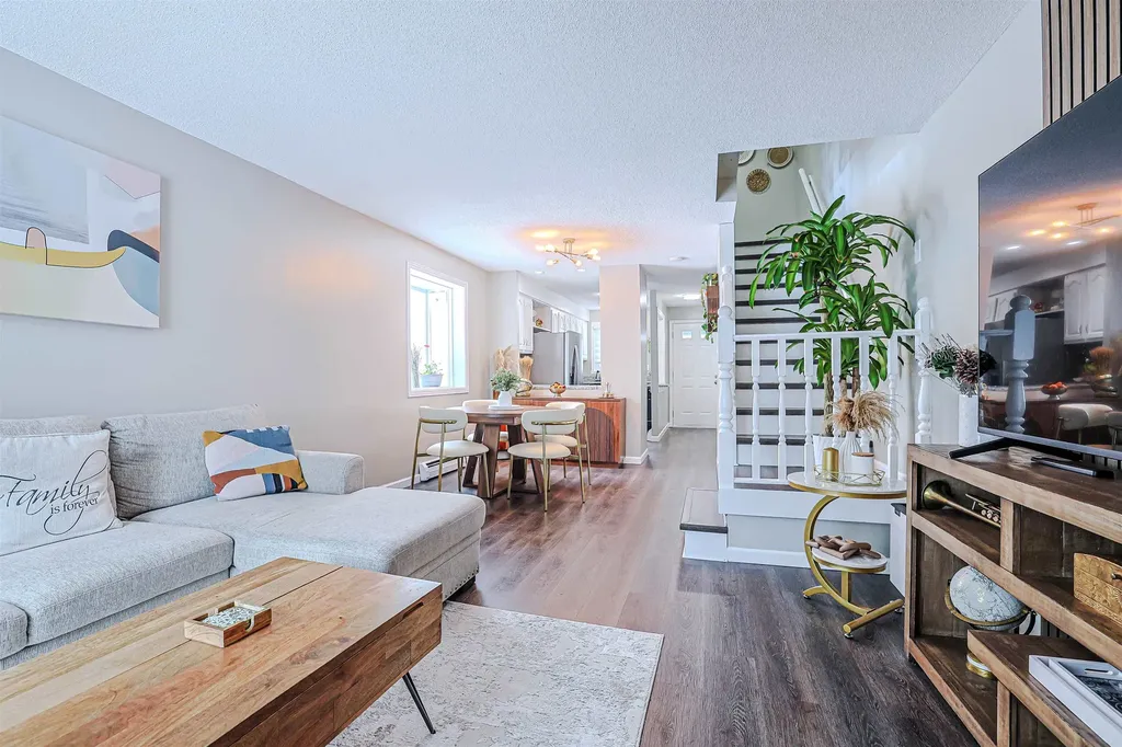 76 Shelburne Road Merrimack NH 03054