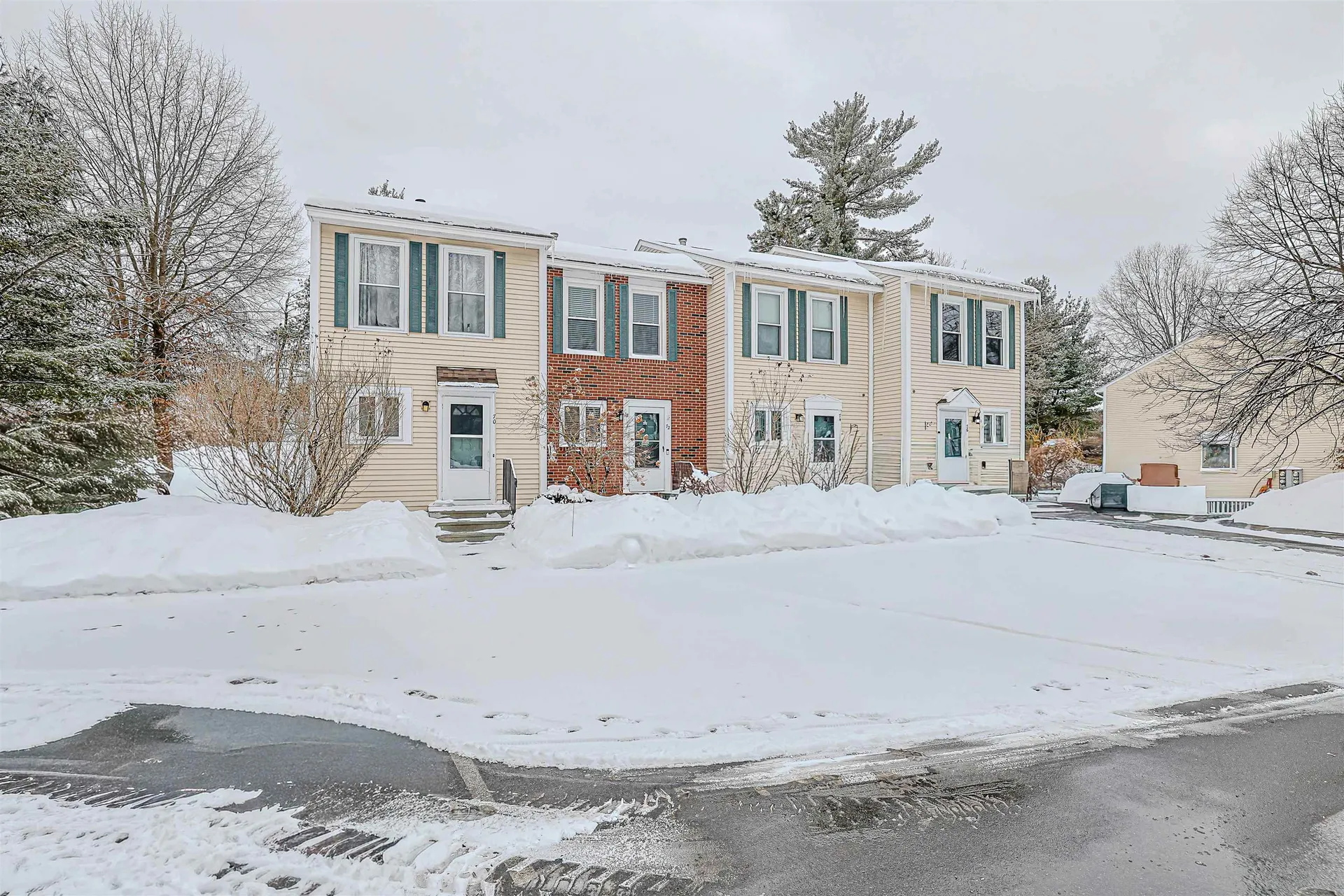 76 Shelburne Road Merrimack NH 03054