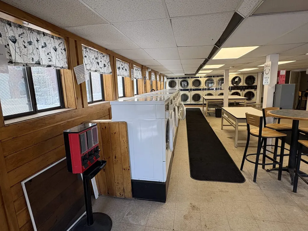 456 Main Street Farmington NH 03835