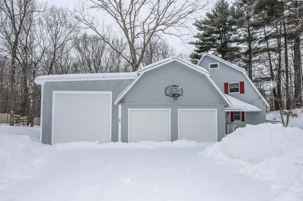 96 Rocky Hill Road Somersworth NH 03878