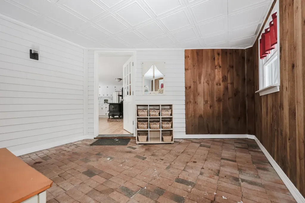 96 Rocky Hill Road Somersworth NH 03878