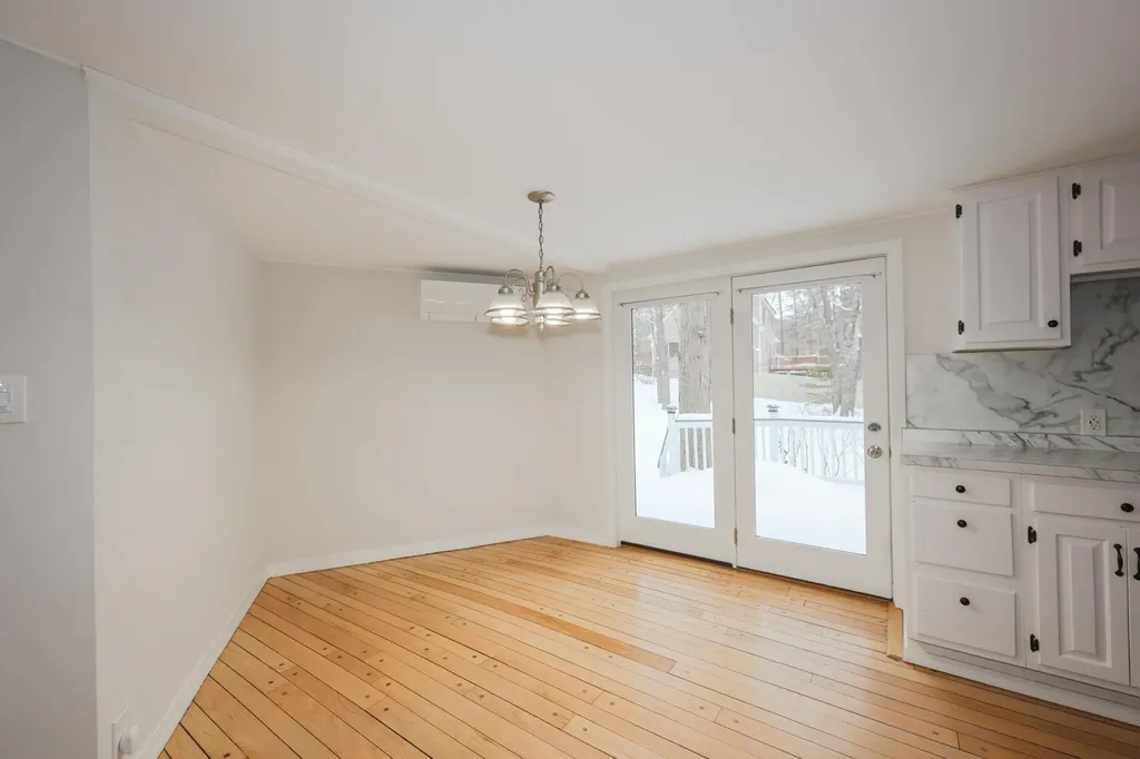 96 Rocky Hill Road Somersworth NH 03878