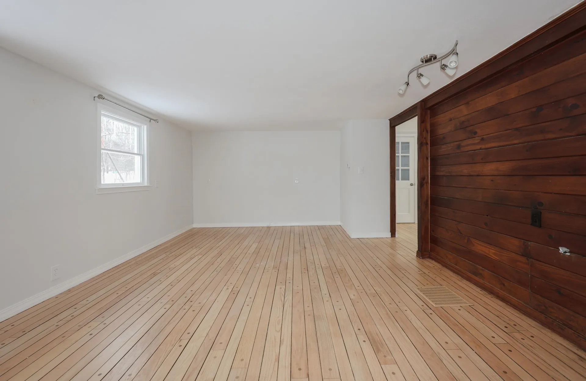 96 Rocky Hill Road Somersworth NH 03878