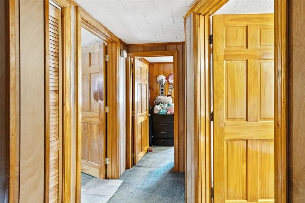 12 Hamilton Place Richford VT 05476