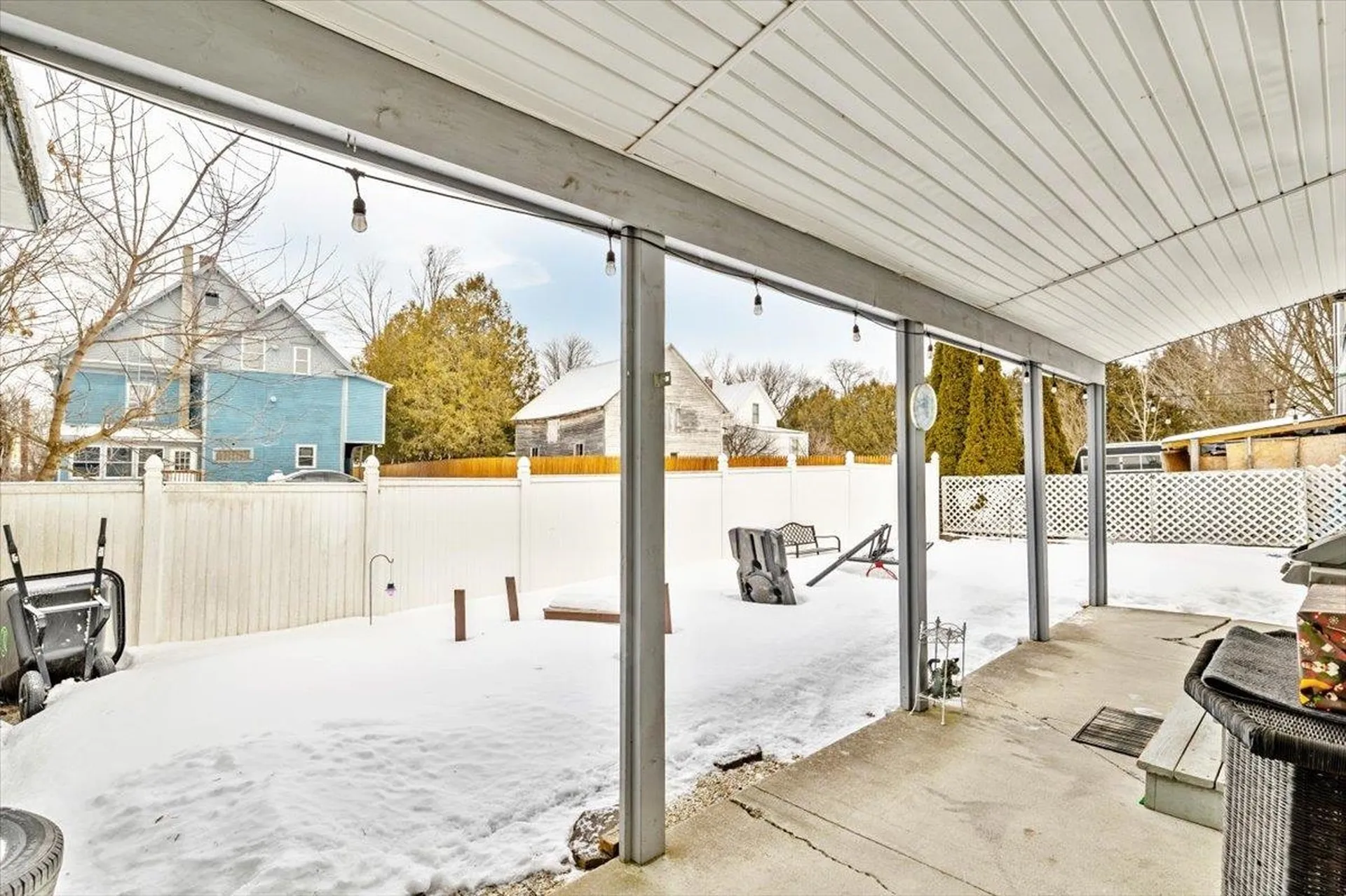 12 Hamilton Place Richford VT 05476