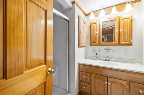 12 Hamilton Place Richford VT 05476