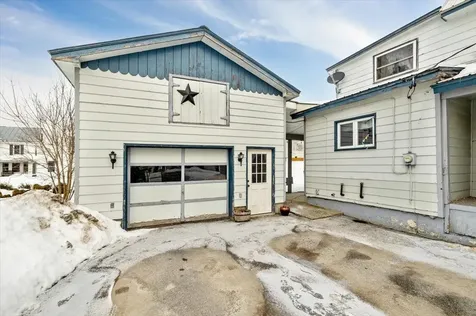 12 Hamilton Place Richford VT 05476