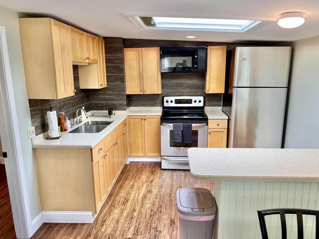 13 Main Street Plaistow NH 03865