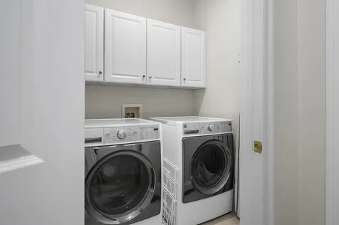 32 Tansy Avenue Stratham NH 03885