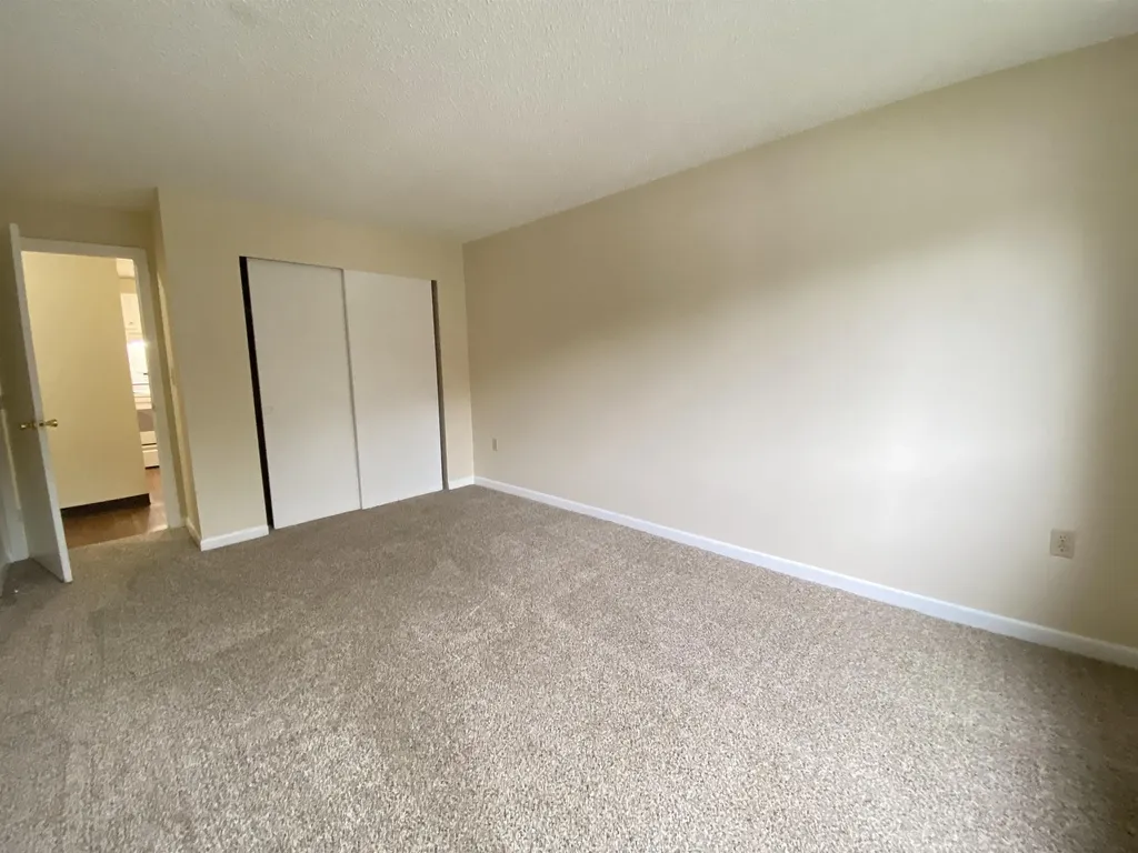 29 Capron Road Milford NH 03055