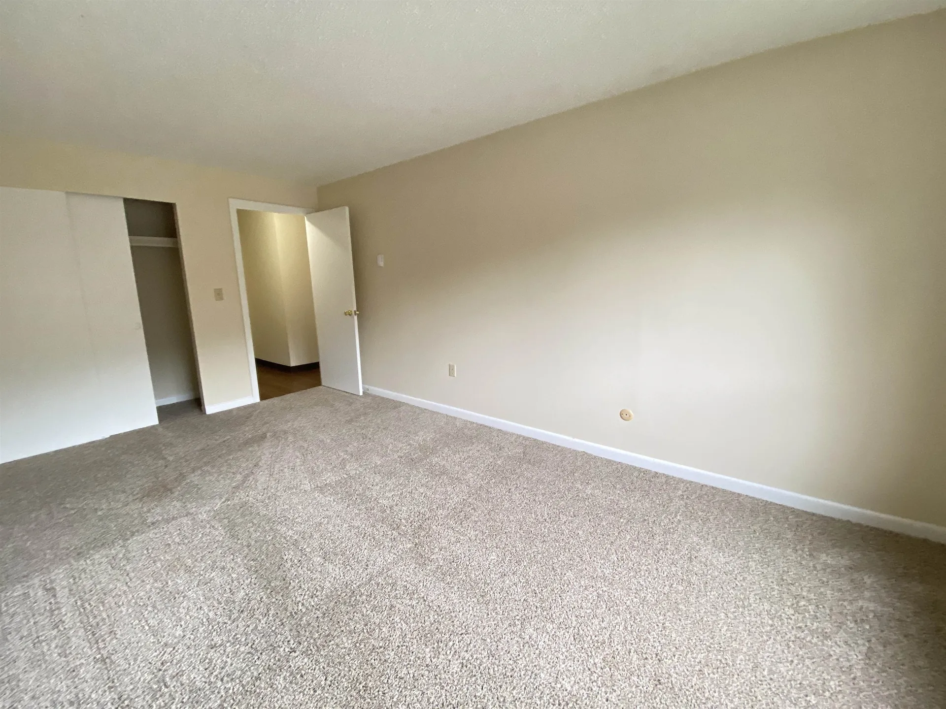 29 Capron Road Milford NH 03055