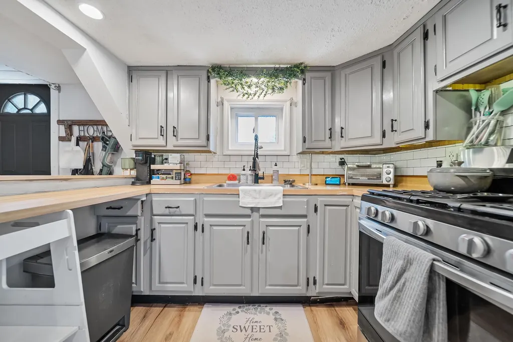 398 N Main Street Salem NH 03079