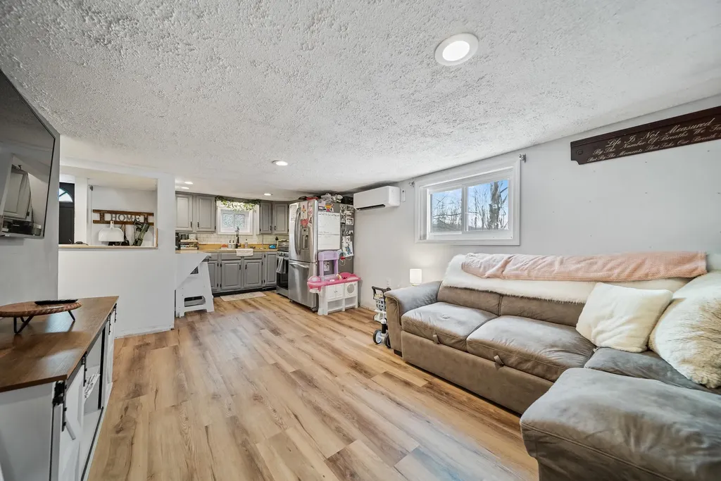 398 N Main Street Salem NH 03079