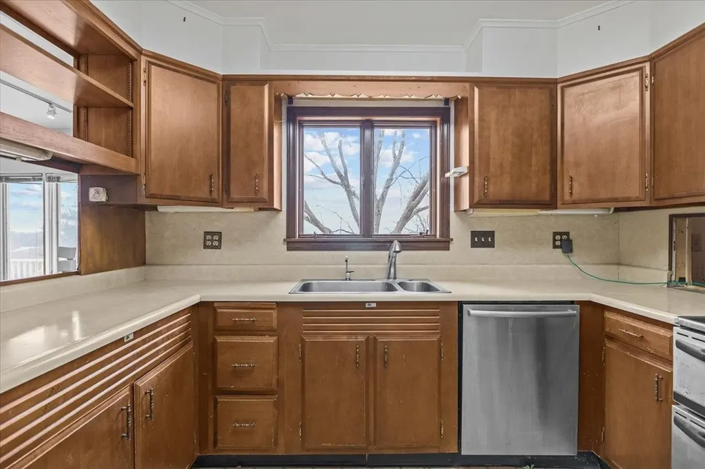 1976 Mountain Road Addison VT 05491