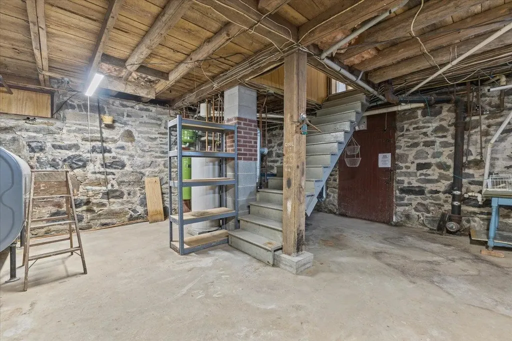 1976 Mountain Road Addison VT 05491