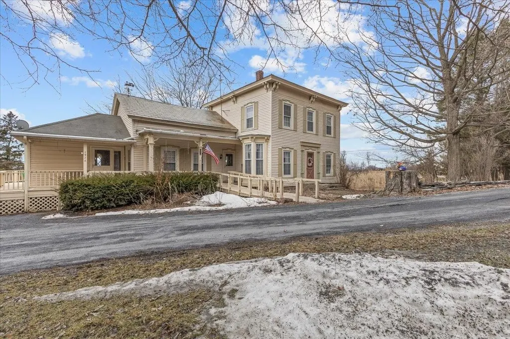 1976 Mountain Road Addison VT 05491