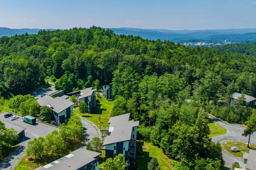 11 Gile Drive Hanover NH 03755