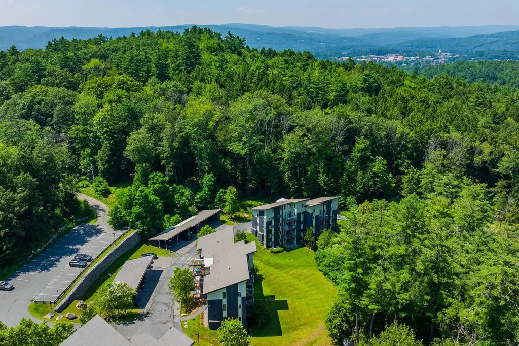11 Gile Drive Hanover NH 03755