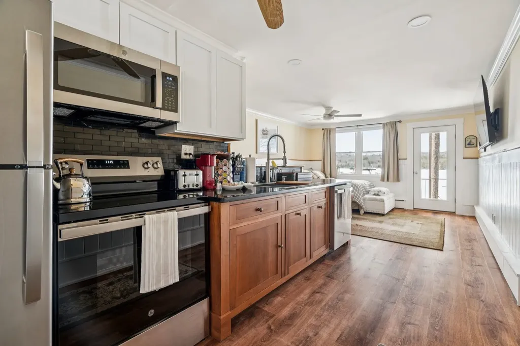 766 Weirs Boulevard Laconia NH 03246
