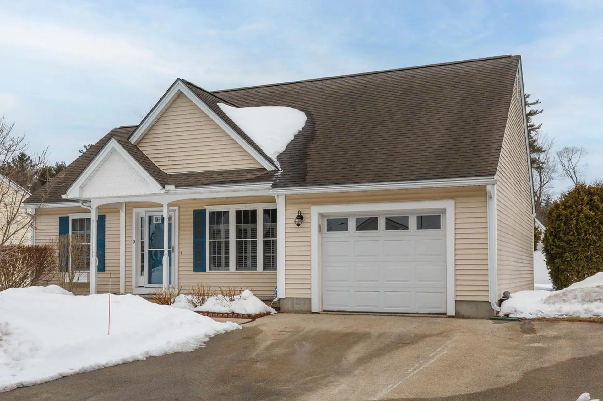 9 Westchester Court Hudson NH 03051