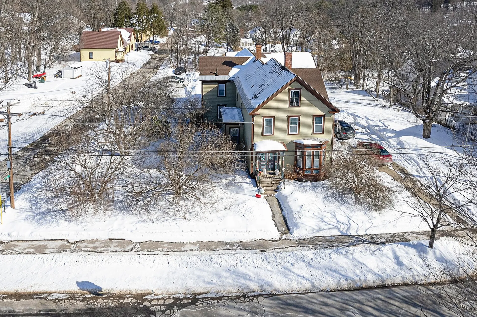 40 Highland Street Ashland NH 03217