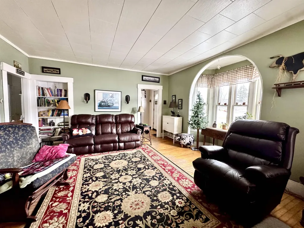 881 South Hill Road Stewartstown NH 03576