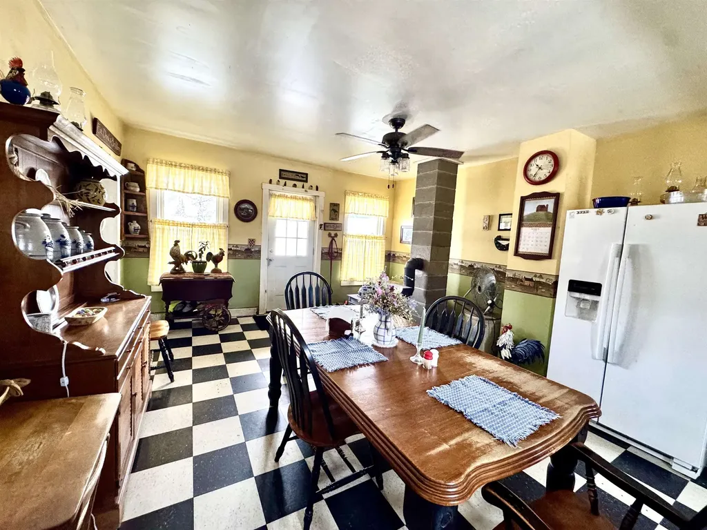 881 South Hill Road Stewartstown NH 03576