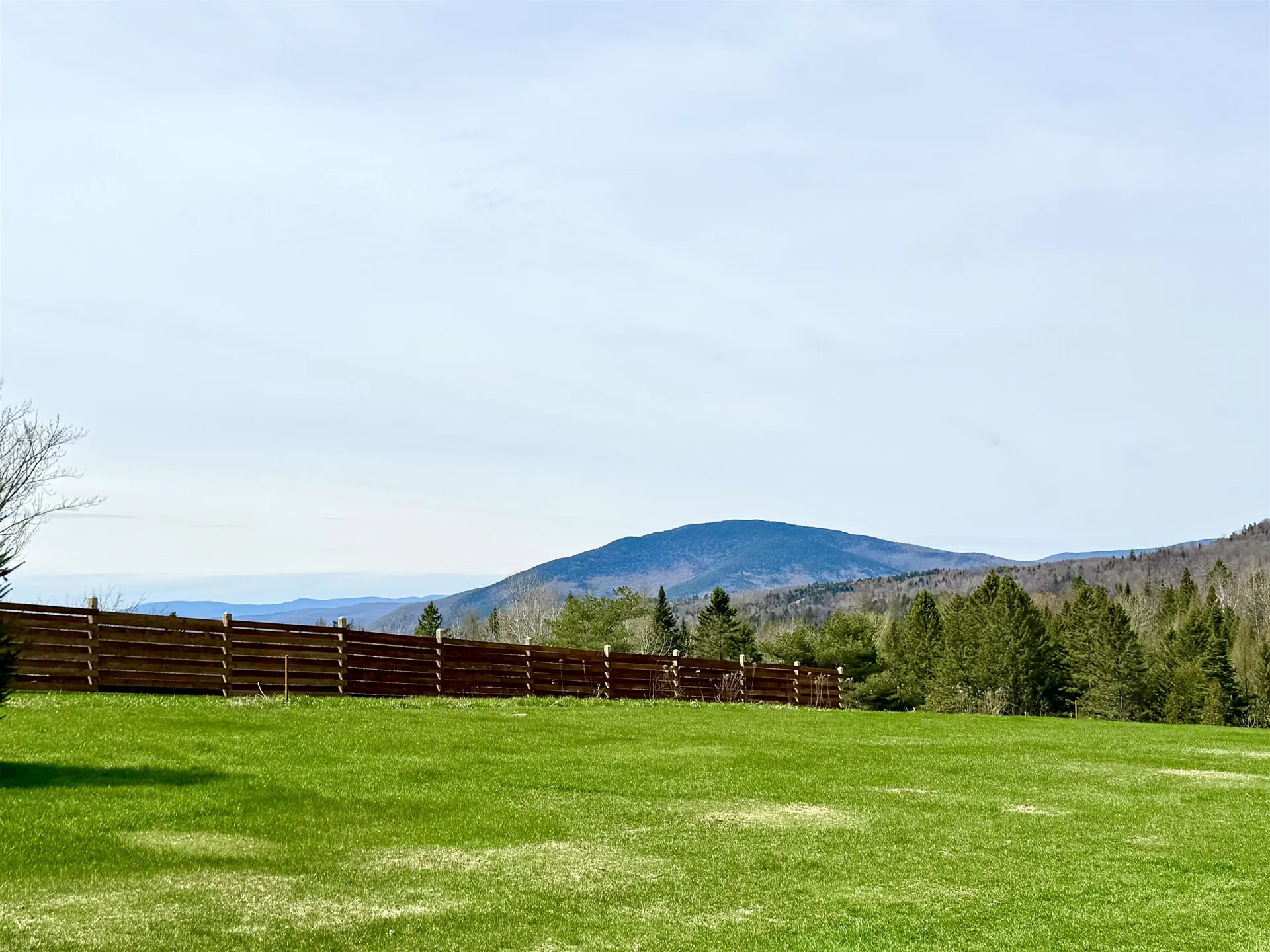 881 South Hill Road Stewartstown NH 03576