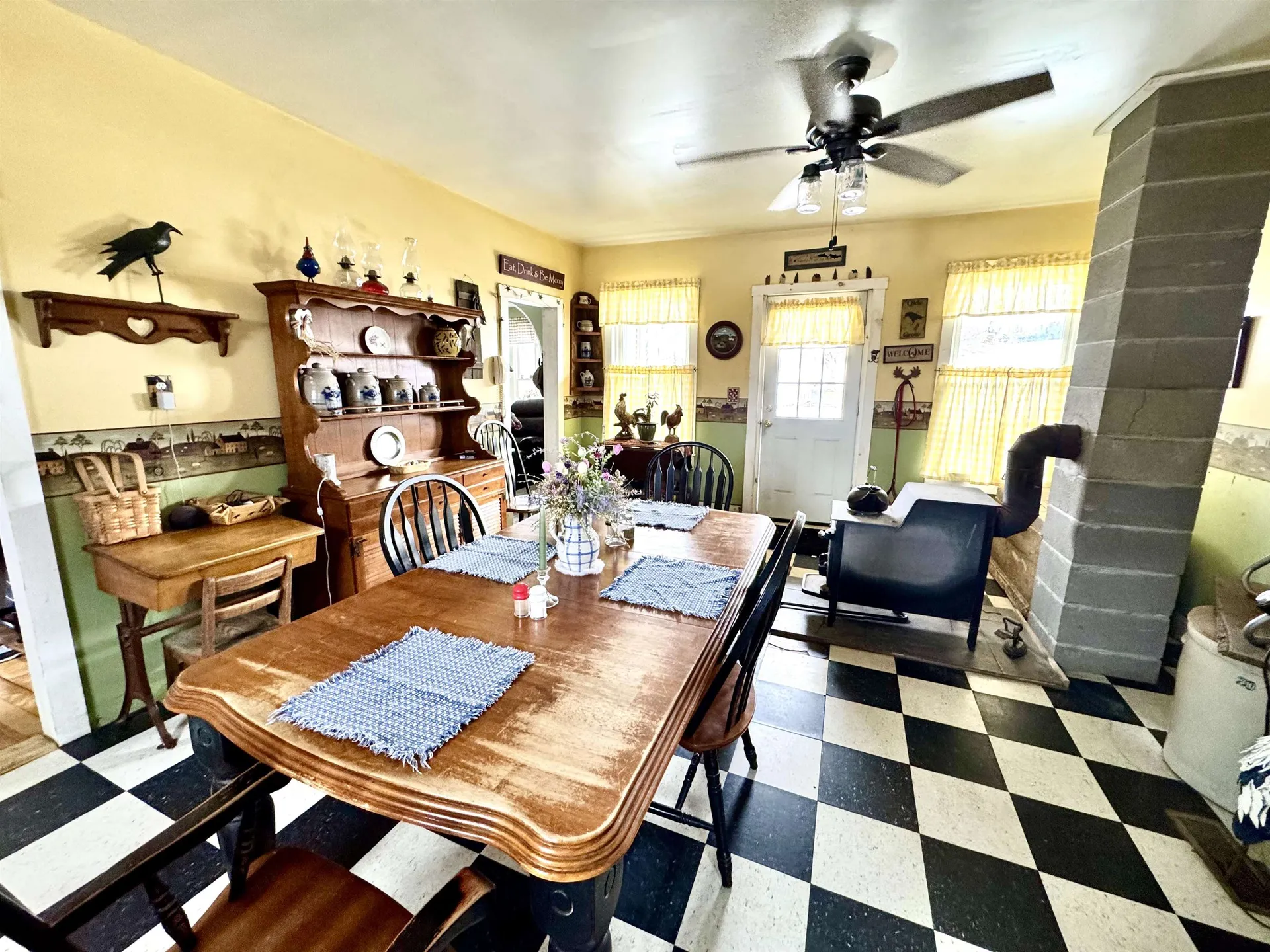 881 South Hill Road Stewartstown NH 03576