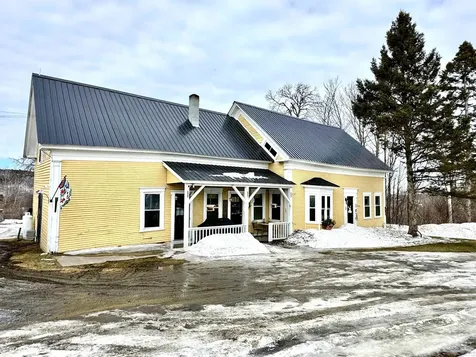881 South Hill Road Stewartstown NH 03576