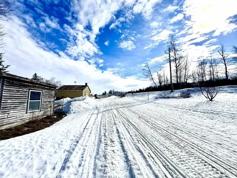 881 South Hill Road Stewartstown NH 03576