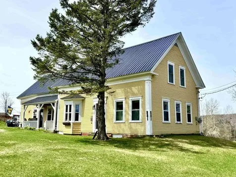 881 South Hill Road Stewartstown NH 03576
