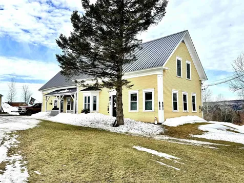 881 South Hill Road Stewartstown NH 03576