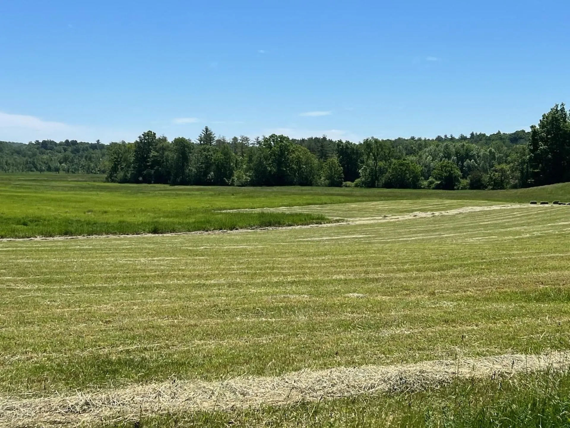 90 North Road East Kingston NH 03827