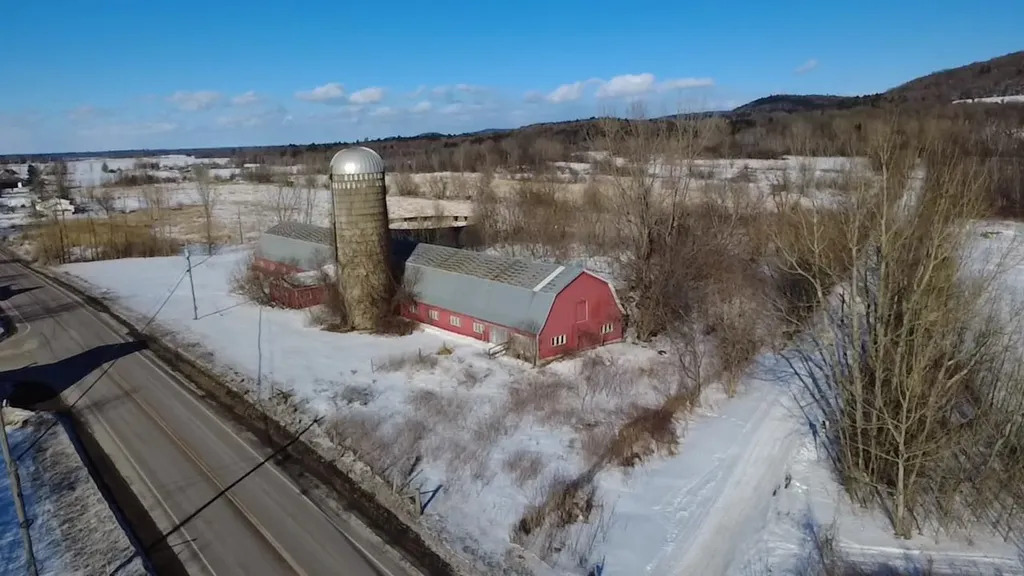 2087 Vt Route 105 Swanton VT 05455