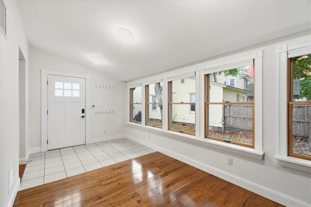 241 Loomis Street Burlington VT 05401