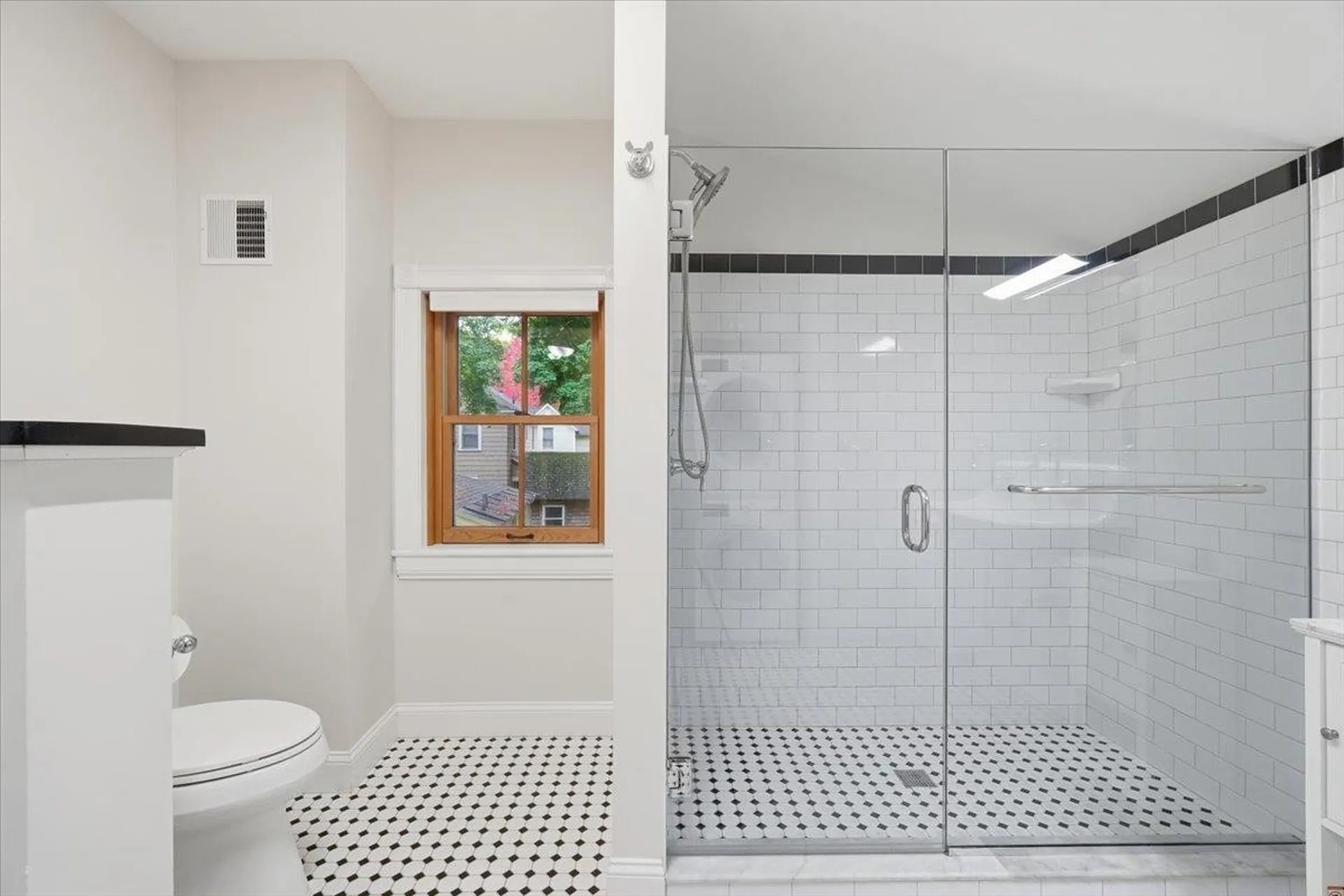 241 Loomis Street Burlington VT 05401