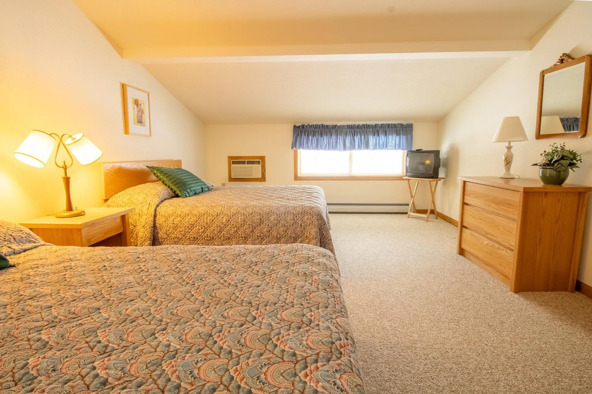 1646 Daniel Webster Highway Woodstock NH 03293