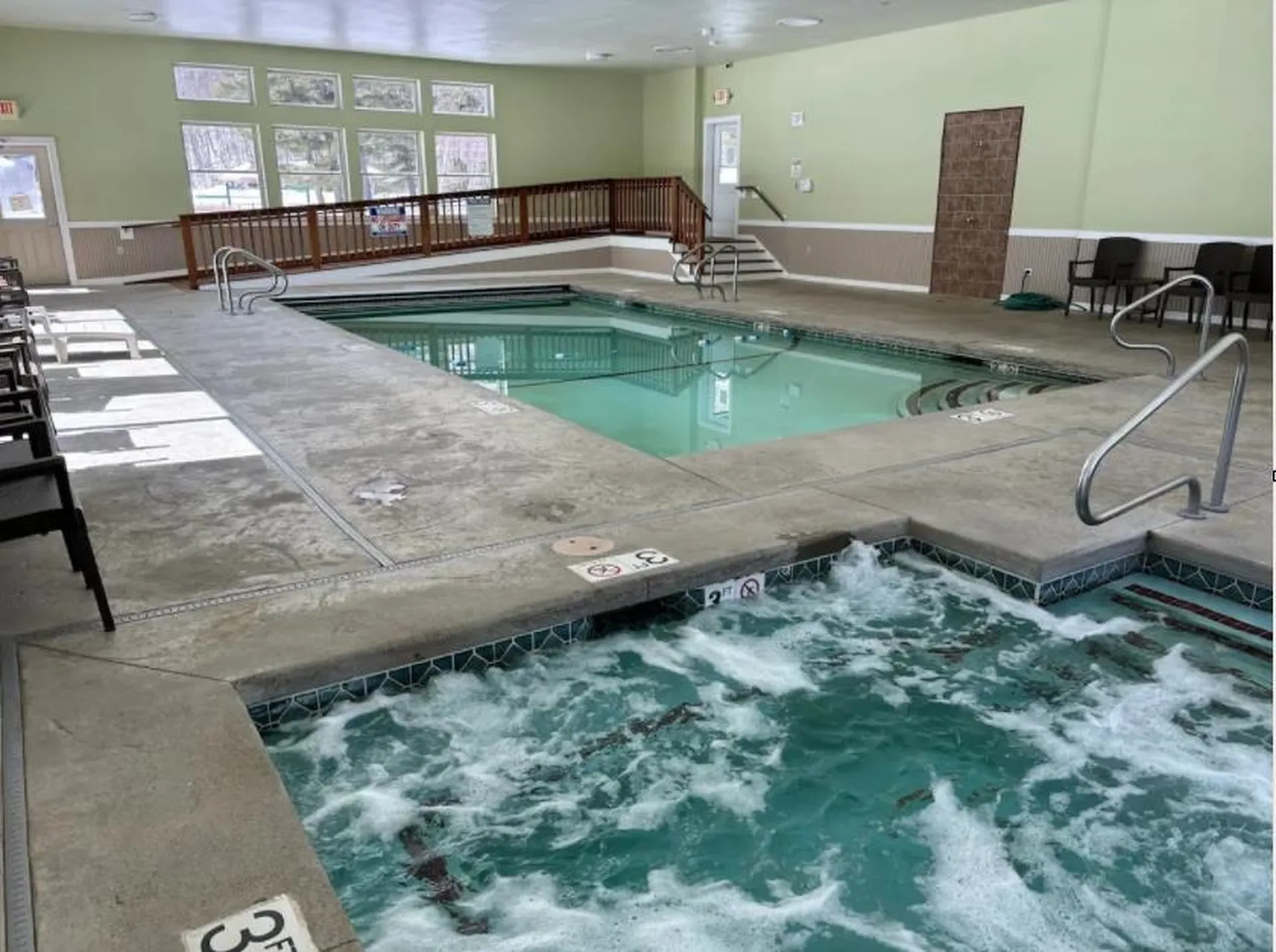 1646 Daniel Webster Highway Woodstock NH 03293