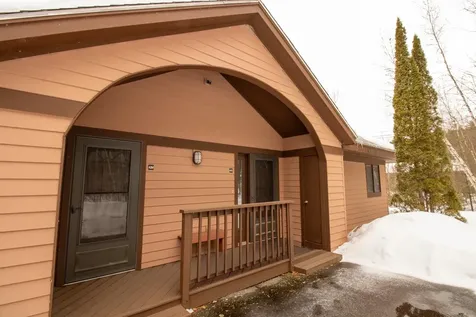 1646 Daniel Webster Highway Woodstock NH 03293