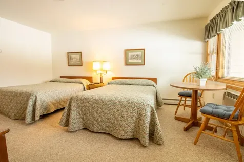 1646 Daniel Webster Highway Woodstock NH 03293