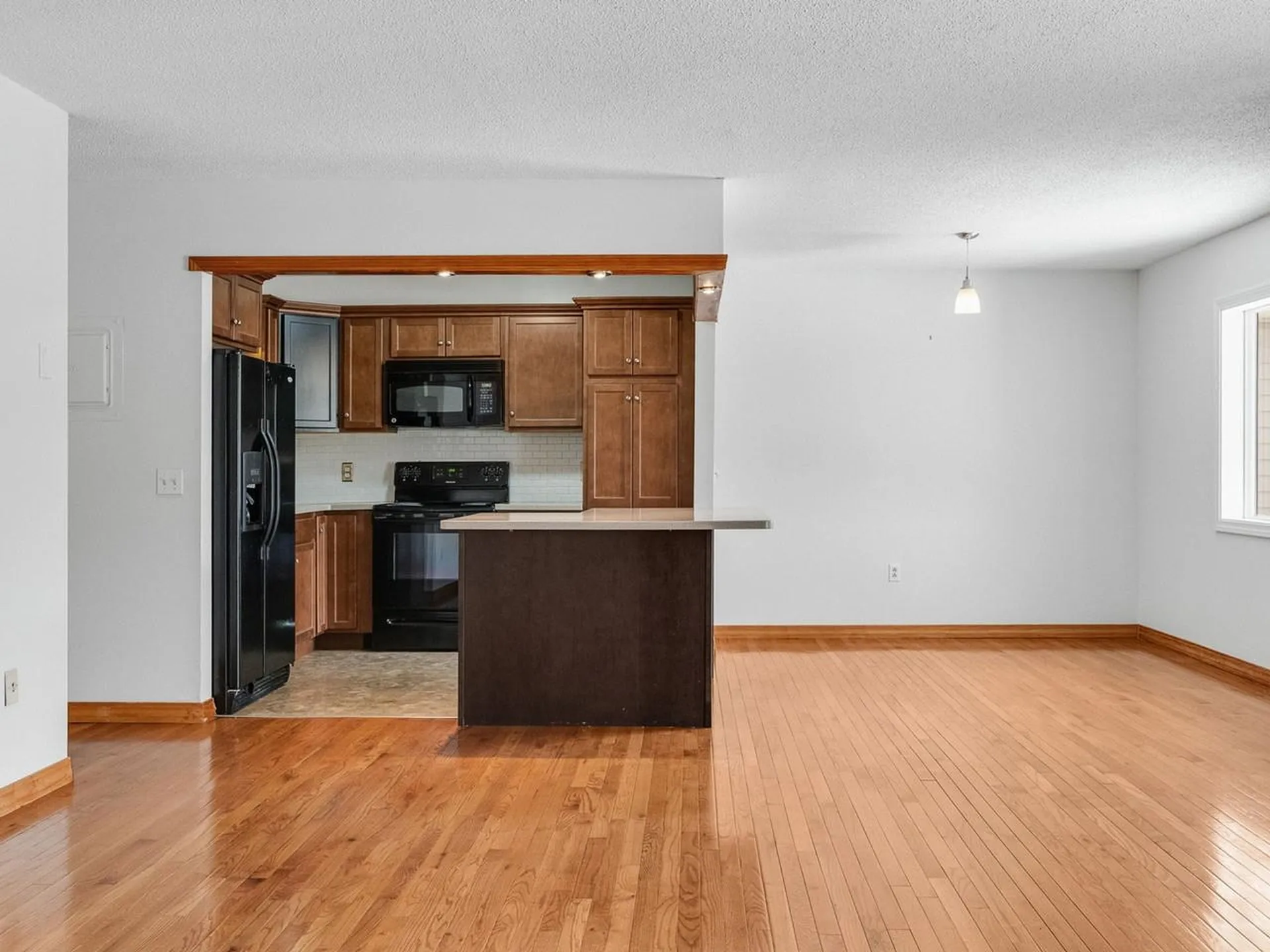 16 Bayberry Lane South Burlington VT 05403