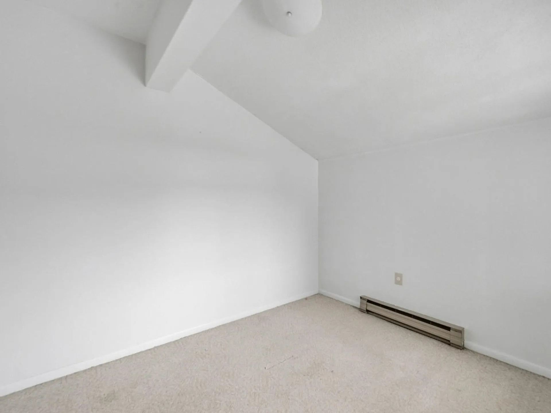 16 Bayberry Lane South Burlington VT 05403