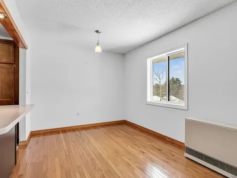16 Bayberry Lane South Burlington VT 05403